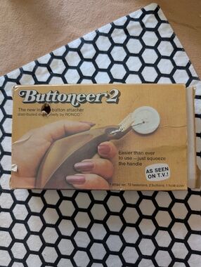 Buttoneer 2 Handheld Button Attacher - Brown and White